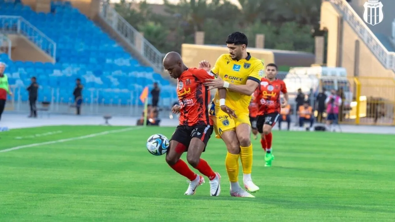 متى تنطلق مباراة التعاون والرياض في دوري روشن السعودي؟